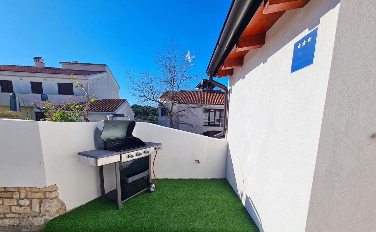Apartment Antonio Banjole Exterior foto