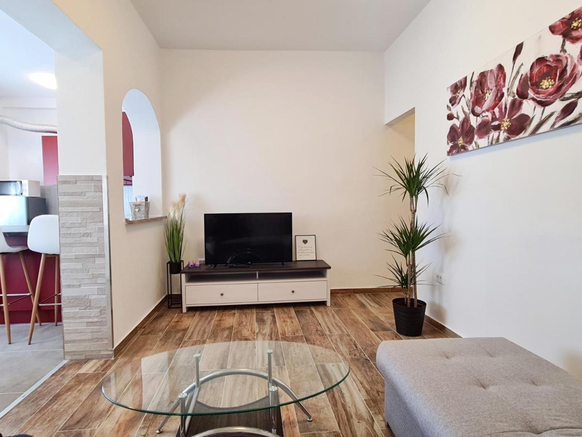 Apartment Antonio Banjole Exterior foto